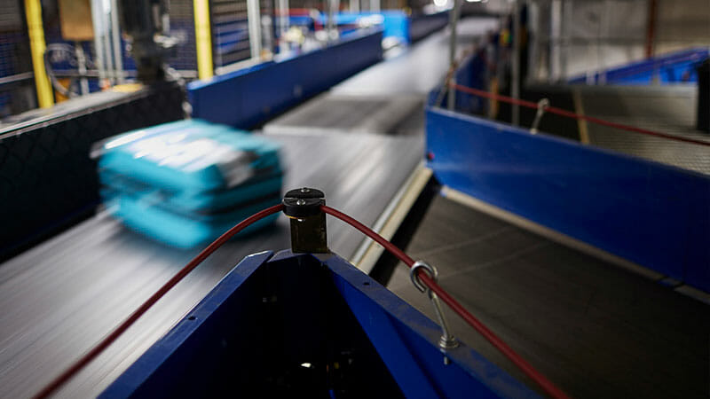 High-speed sortation solutions for the transportation and sortation of passenger bags